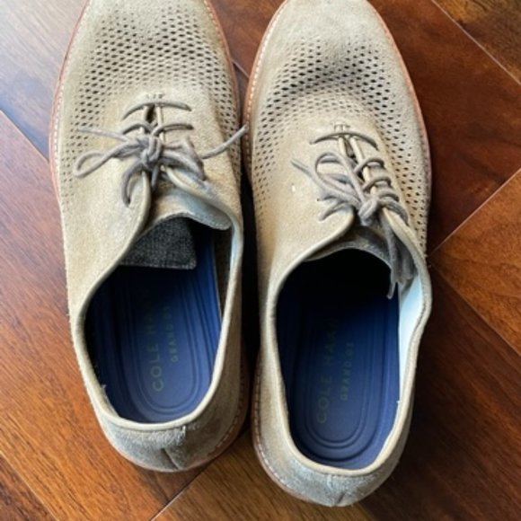 Cole Haan Grand OS Size 9 Dress Shoes Suede Beige